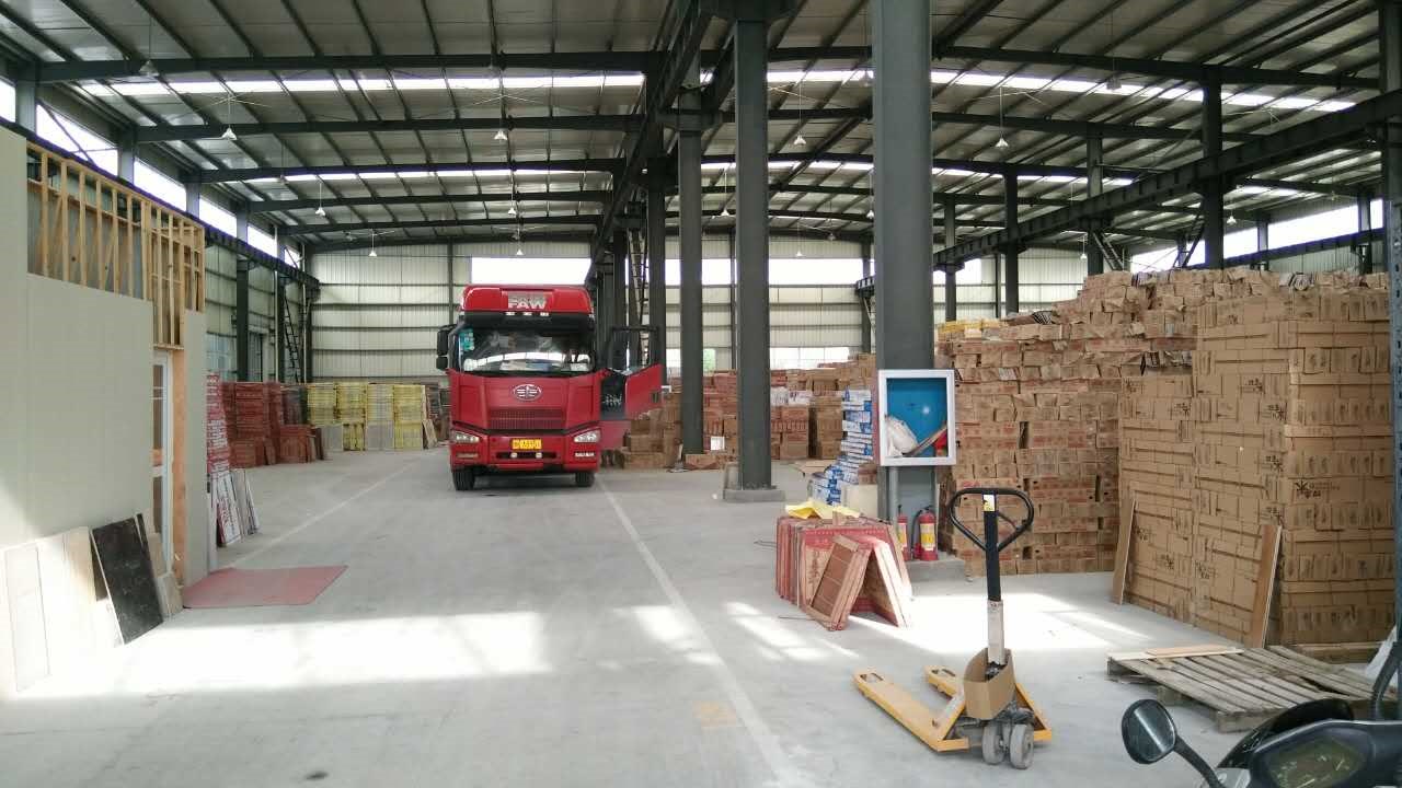 1727146905986716.jpg 186.jpg